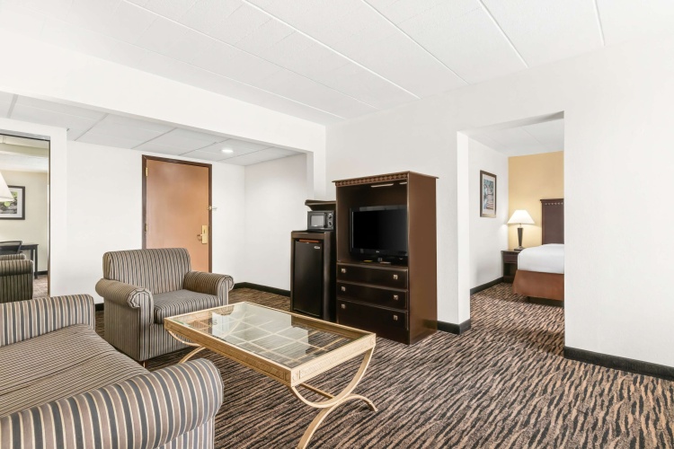 Double Suite