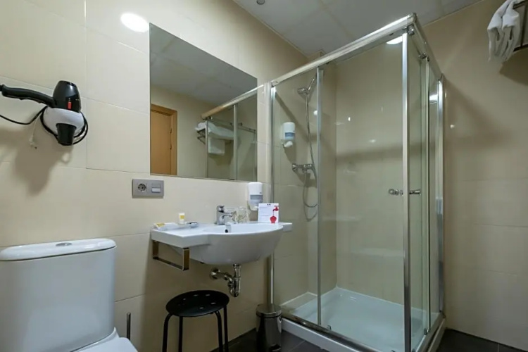 Hotel Abades Via Norte