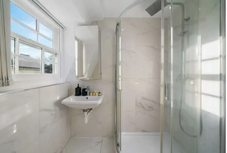 2 Bedrooms Deluxe Apartment