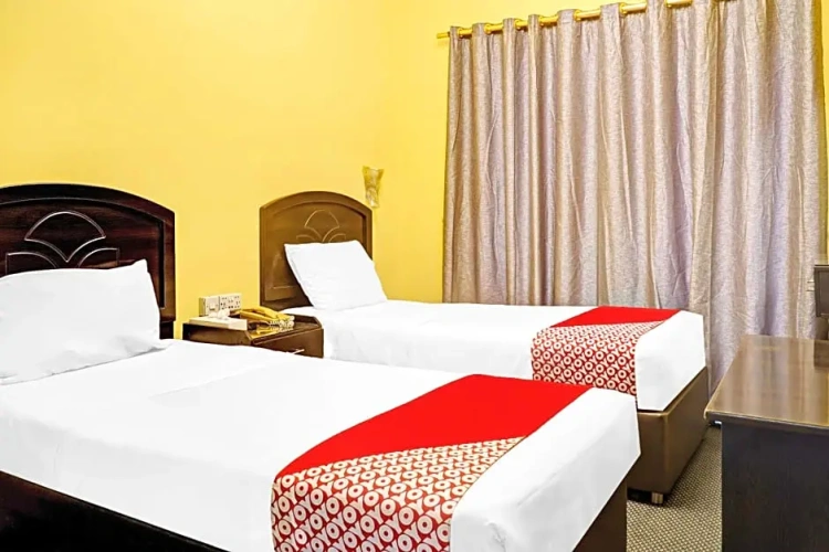 Standard Twin room