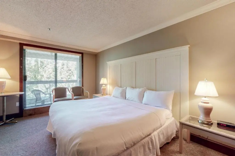 Greystone Lodge 314&315