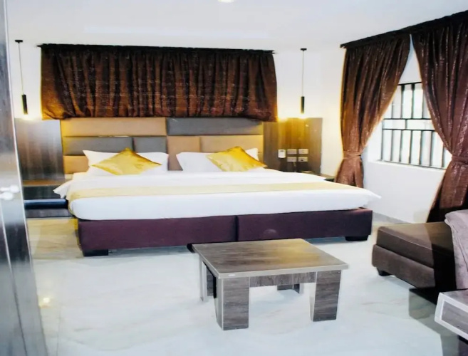 Fawzy Hotel