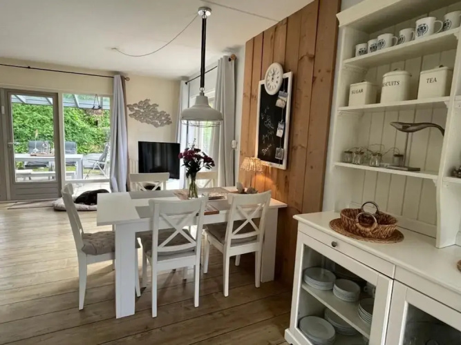 Holiday Home Near Beach