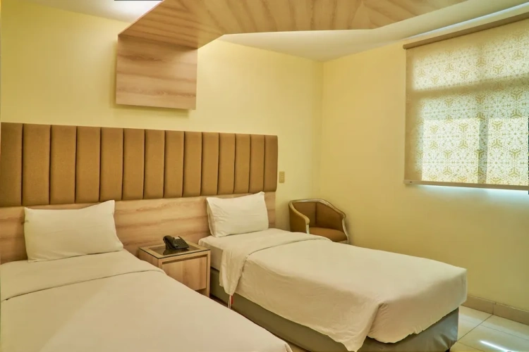 Standard Twin room
