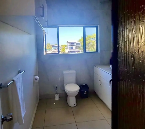 4 Bedrooms Deluxe Apartment