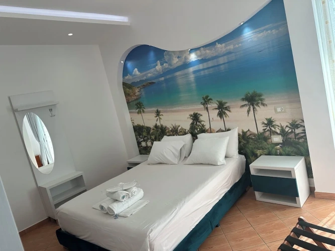Deluxe Triple room with balcony and with sea view
