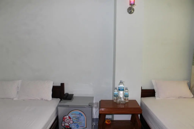 nhà nghỉ Thanh Hoà