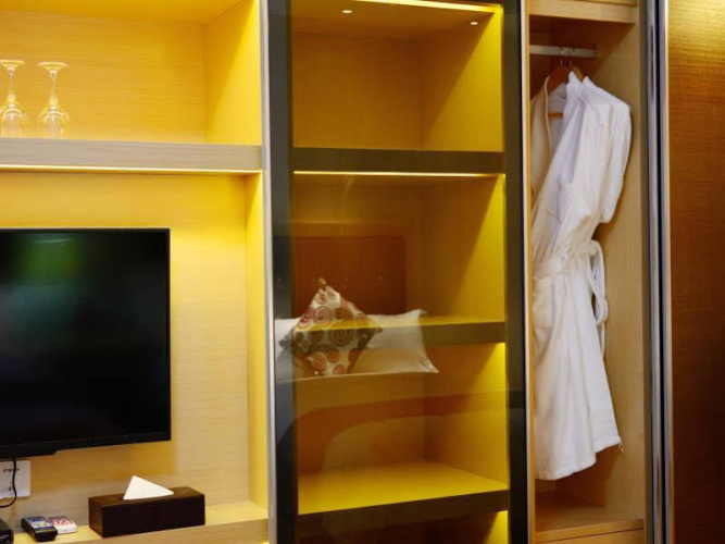 Guest rooms