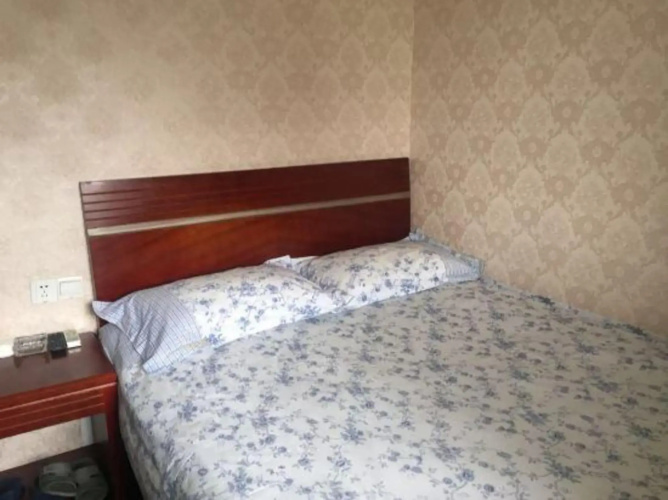 Chedun 98 Chain Hostel