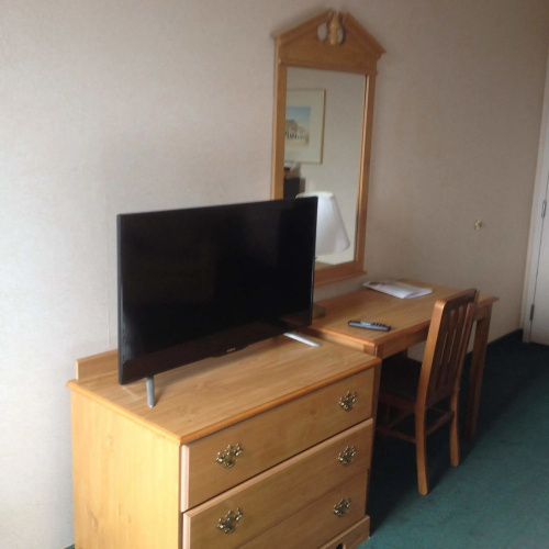 Blueway Inn & Suites Roseville