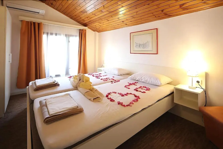 Pension Zeba & Riviera
