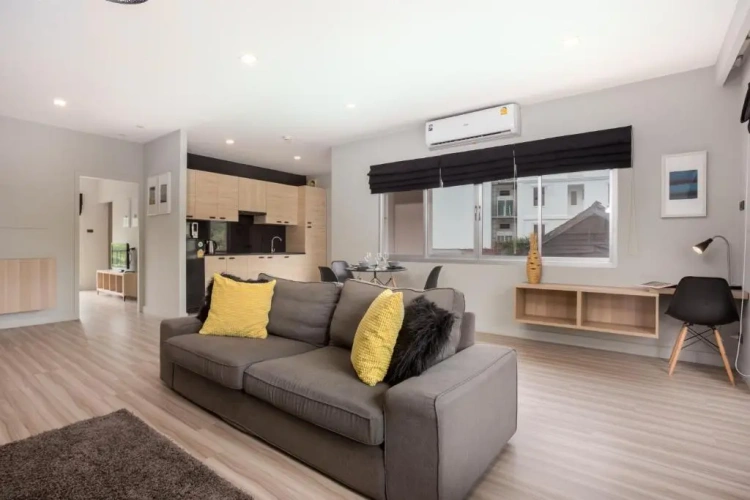 1 Bedroom Apartment with balcony