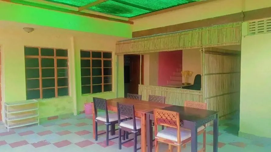 V Food Dormitory