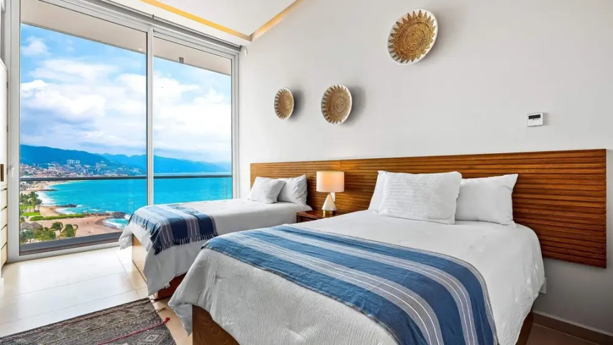 Panoramic Hot Tub Oceanview Penthouse
