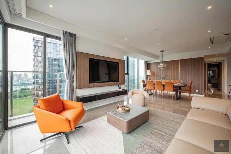 1 Bedroom Apartment with balcony and with city view