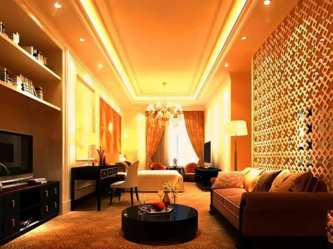 New World Hotel