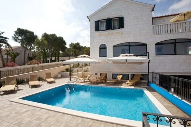 1 Bedroom Comfort Apartment