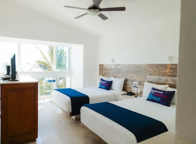 Superior Quadruple room beachfront