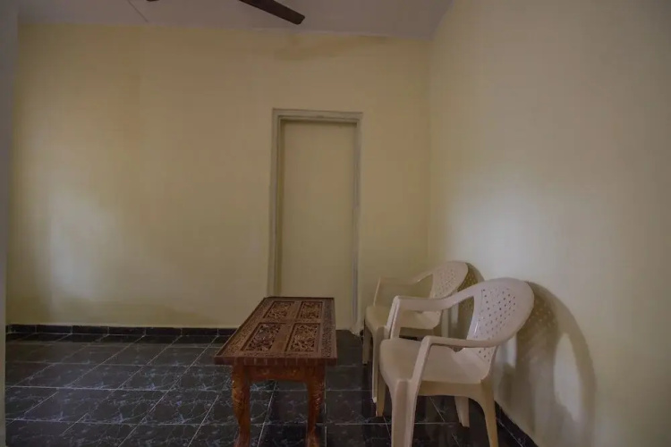 OYO Home 16483 Garden View 1BHK