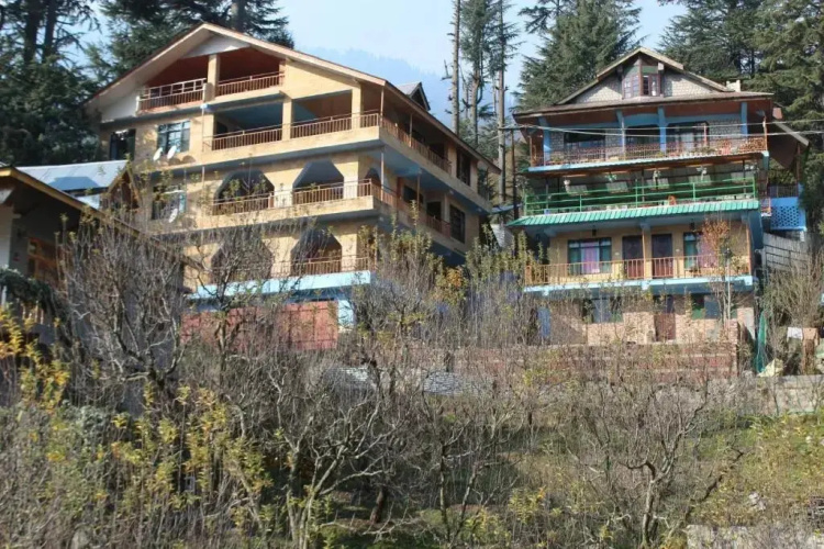 Guru Chaya Cottage