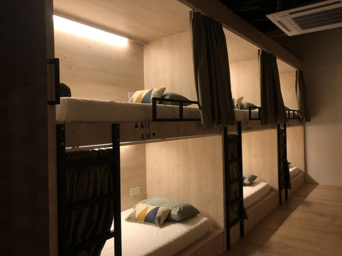 Dé Cafe & Rest House - Hostel