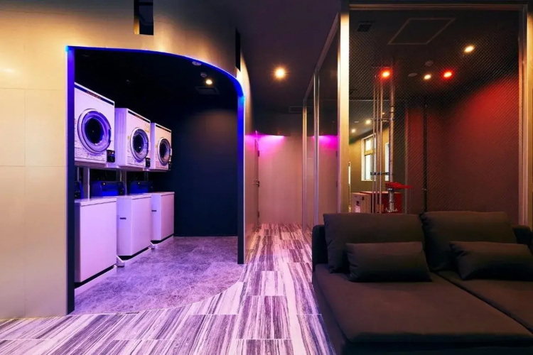 Hotel Pivot