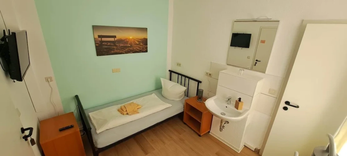 Economy Single room