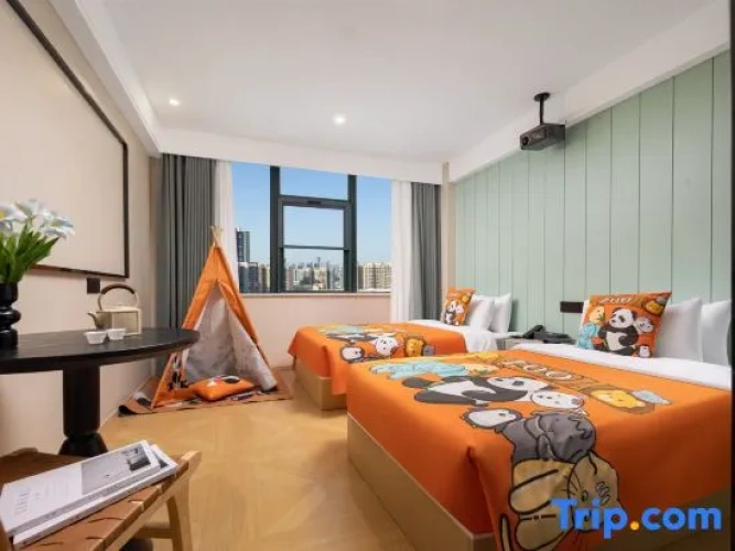 Standard Twin Family room