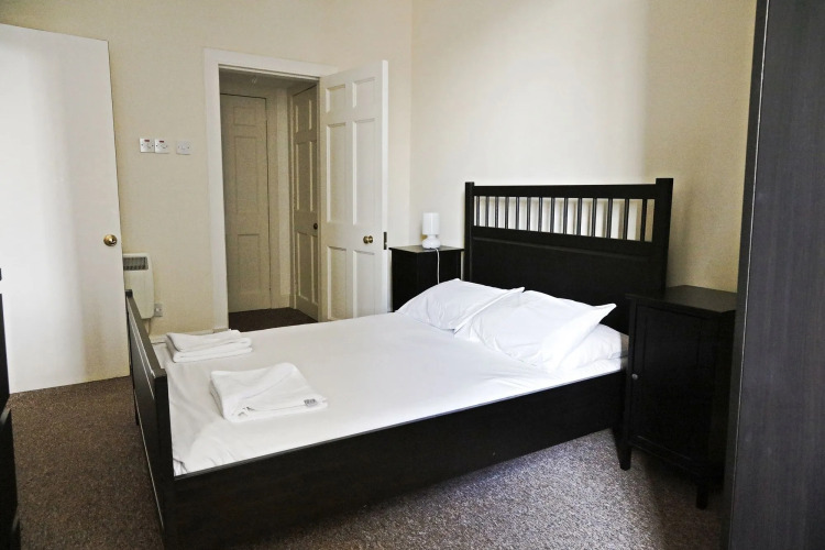 Silver Lining - Mile ApartmentsOver view