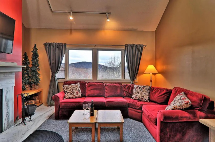 Highridge Condominium Unit E11