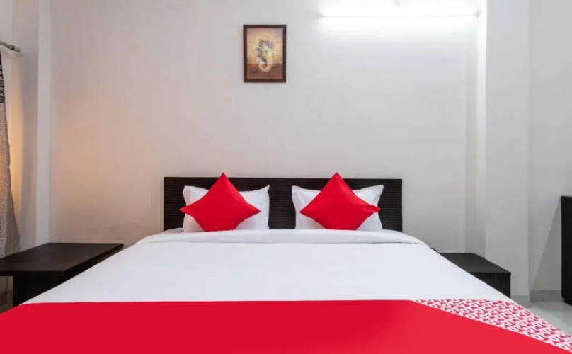 Rishabh Residency By OYO Rooms