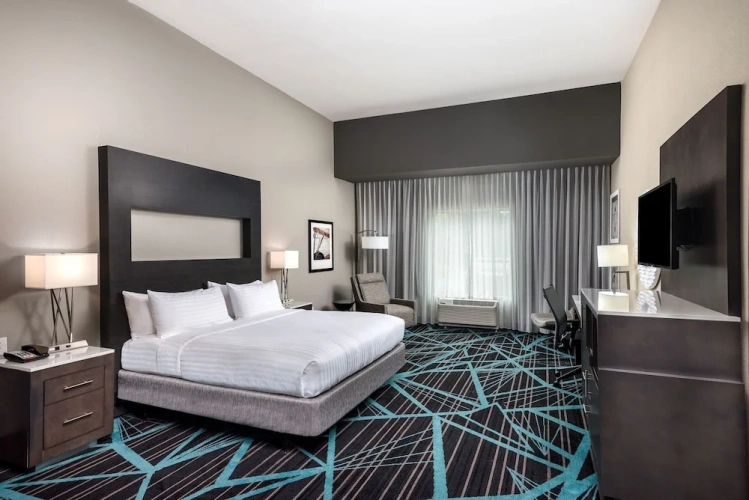 Mobility Accessible Double Suite