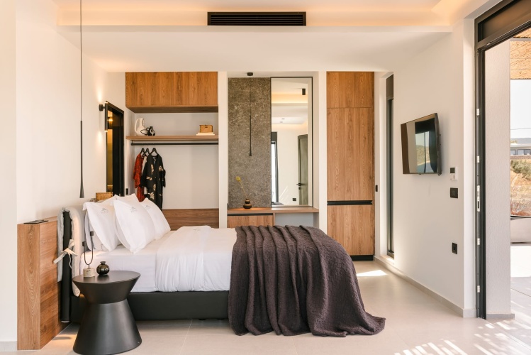 1 Bedroom Apartment with sea view