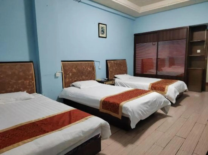 Fulong Hotel