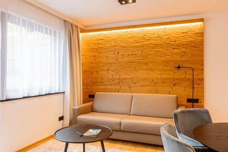 Nice Suite in Saalbach