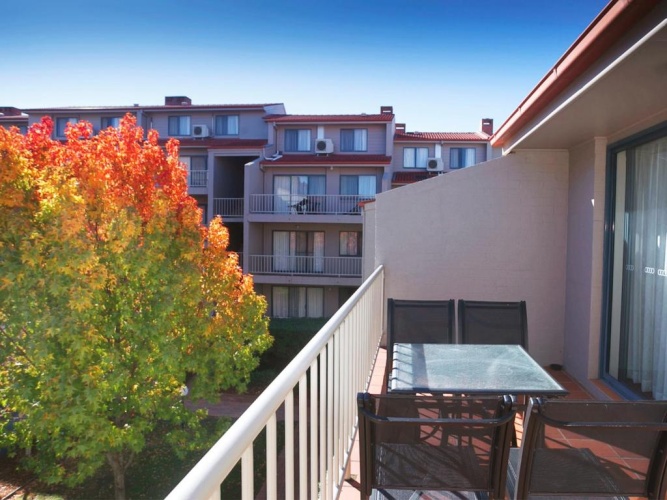 4 Bedrooms Deluxe Apartment