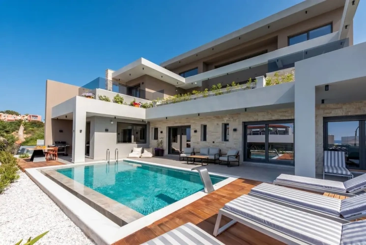 3 Bedrooms Superior Villa
