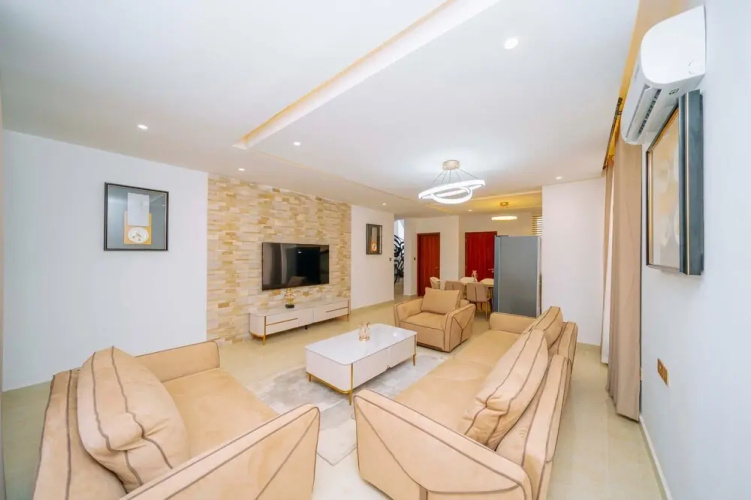 Royal Apartment