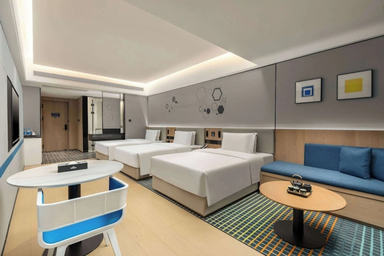 Superior Triple room