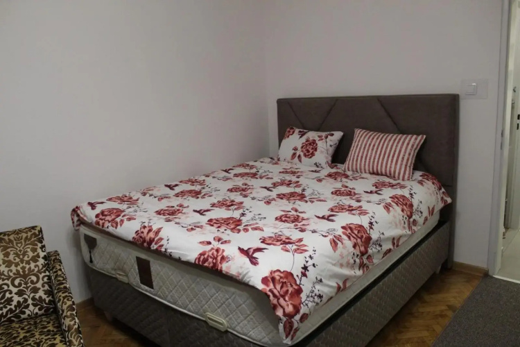 N&AA apartman