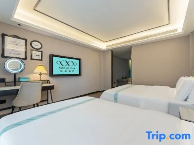 Deluxe Family room