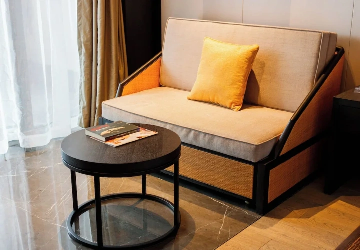 Executive Twin room with balcony and with lake view