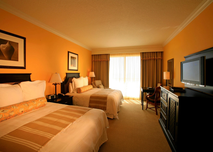 Sandpearl Resort