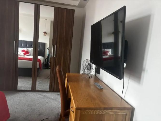 Kayumba Properties Ltd - Leeds
