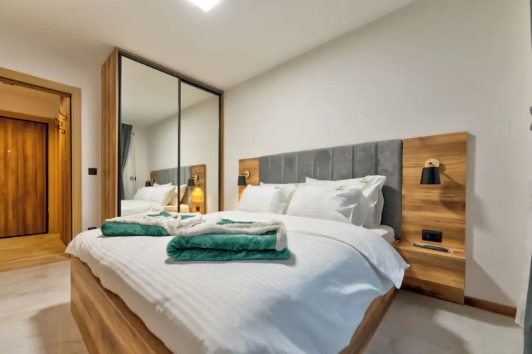 1 Bedroom Apartment