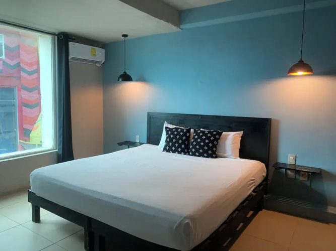 5th Avenue Room By BLVD