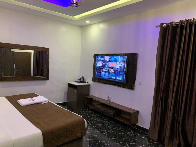 Standard Family room