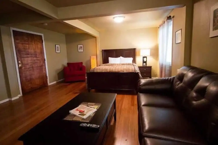 Double Suite