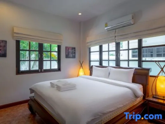 3 Bedrooms Villa