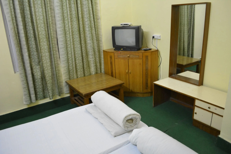 Hotel Dronagiri